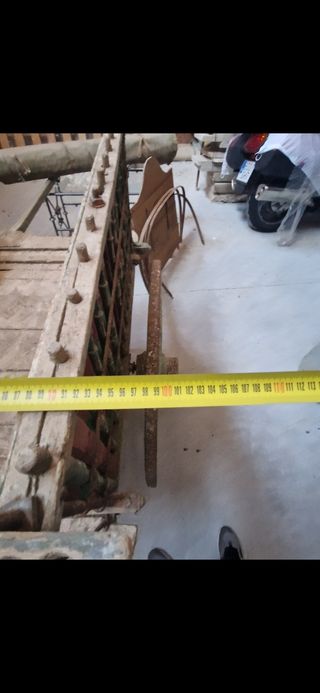 Carro antiguo de mulas o burro Muy bien conservado