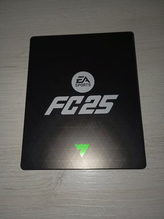 FC 25 PS4 con Caja Metalica