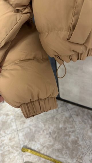 Cazadora Plumas Nude Missguided Talla L