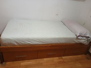 Cama juvenil estanterias y escritorio 