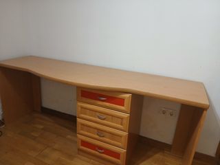 Cama juvenil estanterias y escritorio 