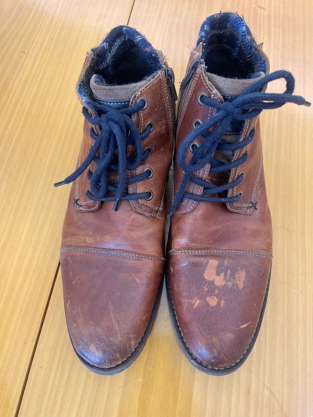 Botas de cuero marrón para vestir