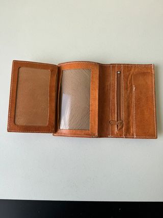 Cartera de piel para hombre