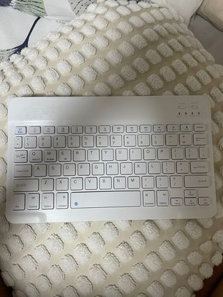 Tablet Facetel Q10 oro rosa con Teclado y Ratón