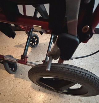 Silla de ruedas marca KARMA