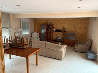 Habitación en alquiler en casa céntrica