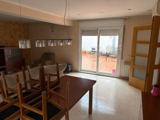 Habitación en alquiler en casa céntrica