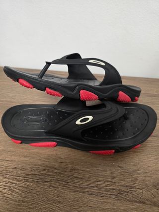 Chanclas Oakley Titan Negras