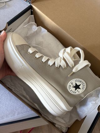 Converse Originales Talla 39.5 Beige