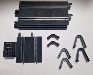 Scalextric Compact Extreme Raiders Escala 1:43