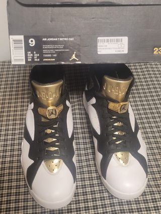 ZAPATILLAS JORDAN 7 RETRO 
