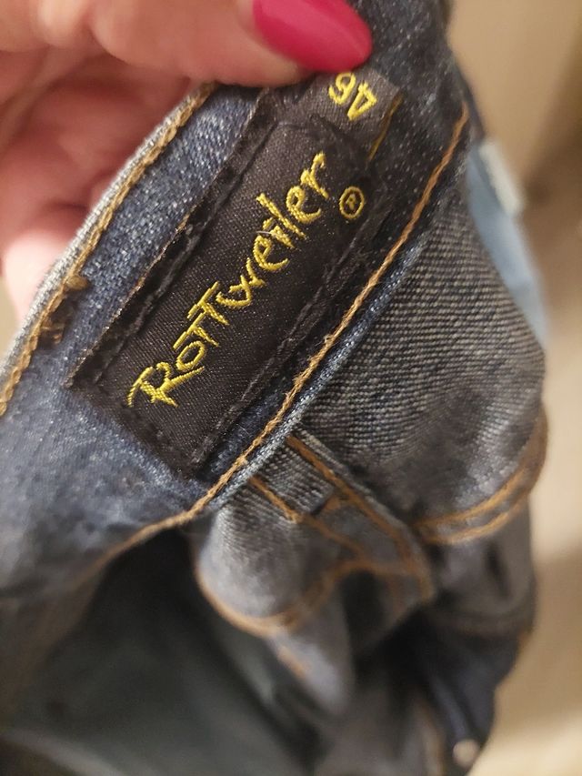 Calça jeans Rottweiler Tamanho 46