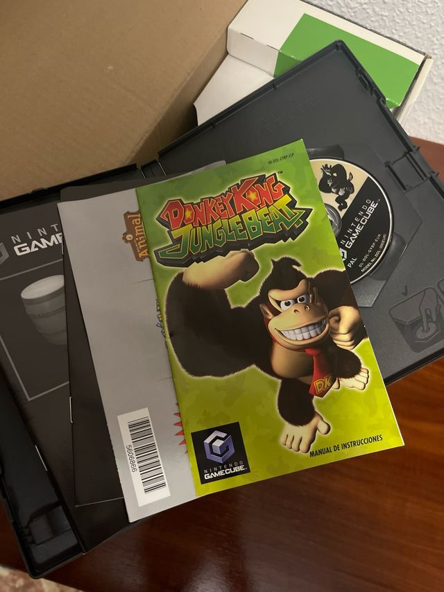 Pacchetto Donkey Kong Jungle Beat per Nintendo GameCube