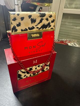 Mon Seul Perfume Beige y Rojo