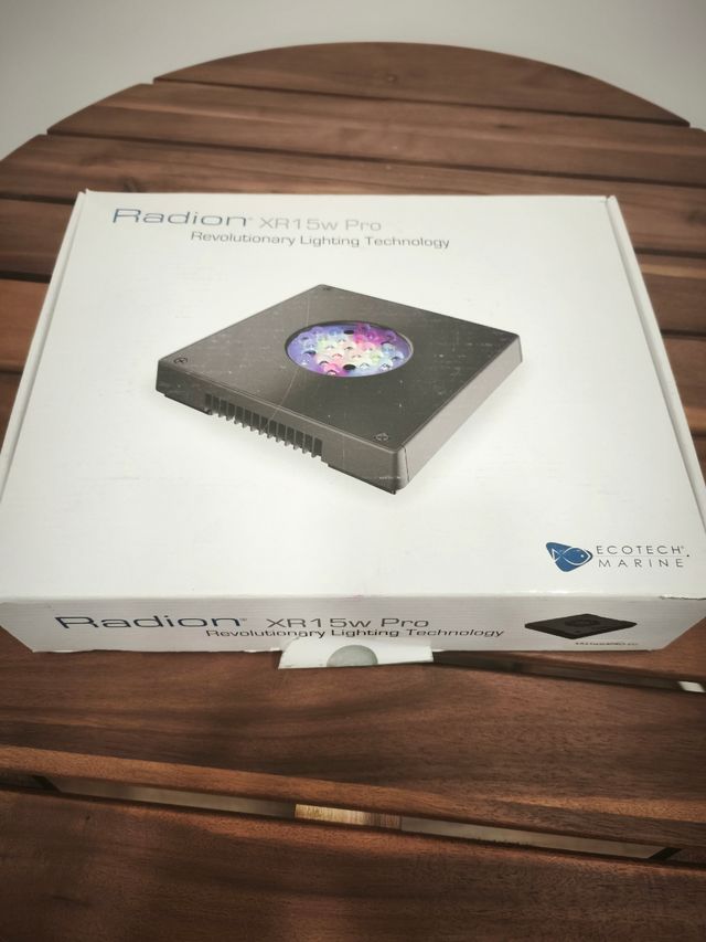 Radion XR15 G4 Pro Pantalla acuario marino Ecotech