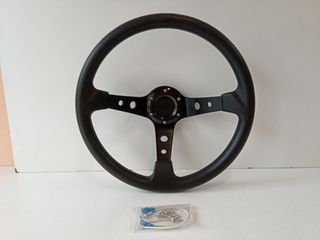 Volante deportivo desplazado negro