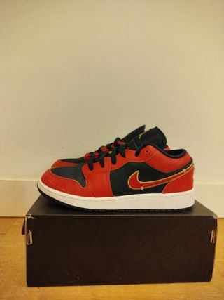 Zapatillas Nike Jordan Mujer Azul/Rojo
