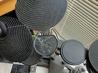 Batería Electrónica Millenium HD50 + Asiento