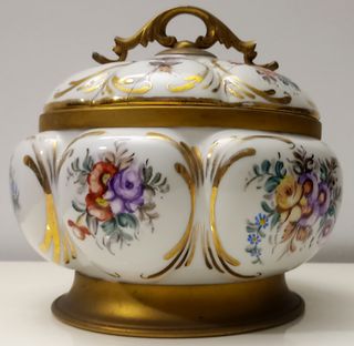 Cuenco o Bombonera antiguo vintage SXIX de Capodim