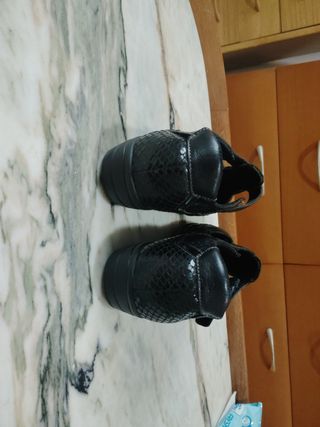 Sandalias Pinoso's Mujer Negras