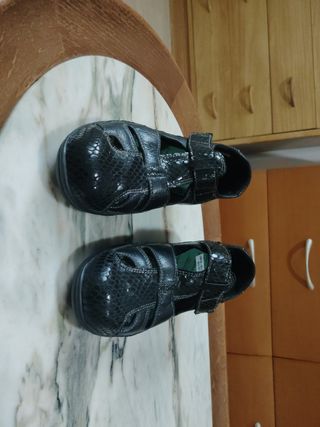 Sandalias Pinoso's Mujer Negras