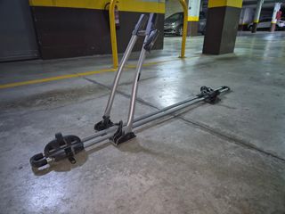 2 Soportes Thule para Bicicletas