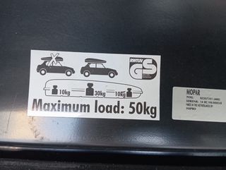 Cofre Portaequipajes Mopar 82207341