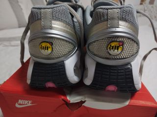 Zapatillas Nike Grises