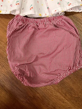 Conjunto bebé niña: vestido y braguita
SARDON