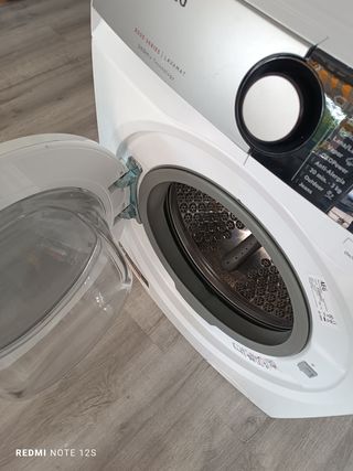 Lavadora AEG 8000 Series Reacondicionada