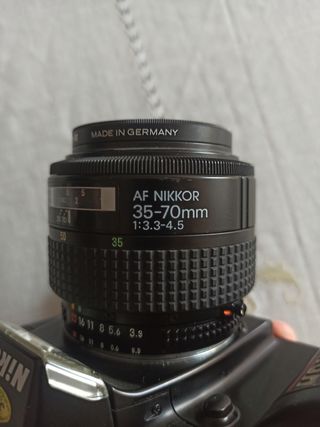 Cámara Analógica Nikon F401 Quartz Date