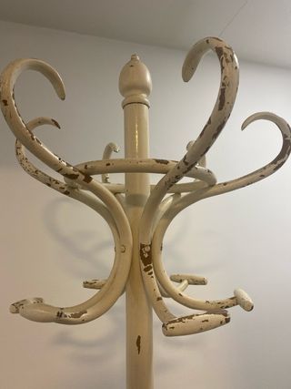 Perchero de pie antiguo metal blanco