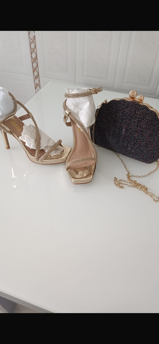 Zapatos de fiesta dorados talla 36