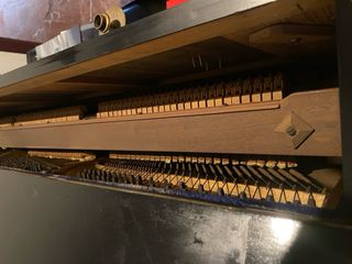 Piano Vertical Antiguo Negro