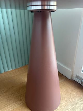 Tavolo d'appoggio in vetro smerigliato terracotta