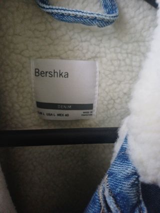 Cazadora vaquera Bershka borrego azul L