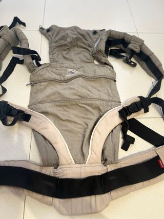 Mochila Portabebés Manduca tiene el reductor