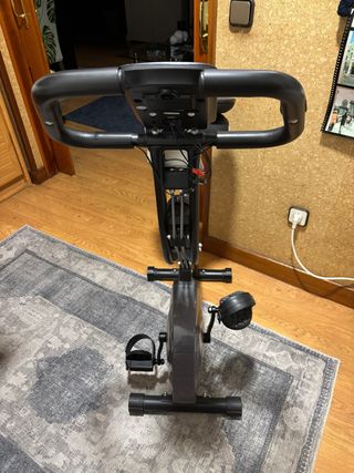 Bici de spinning casi nueva.