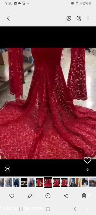 Vestido de fiesta rojo con pedrería