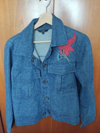 Cazadora vaquera bordada Talla L