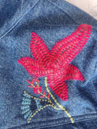 Cazadora vaquera bordada Talla L