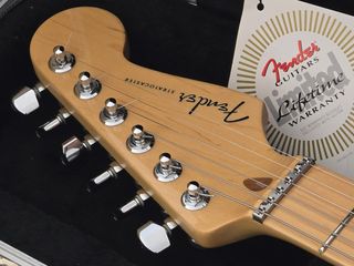 Fender Stratocaster Deluxe HSS