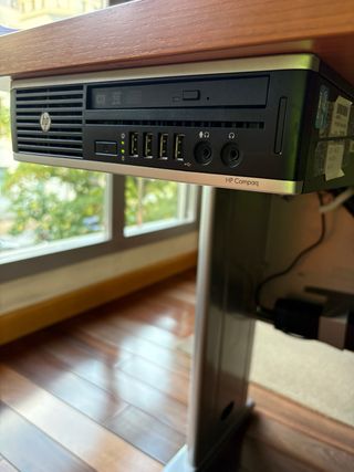 HP Compaq i3, 4GB RAM, 500GB HDD, DVD