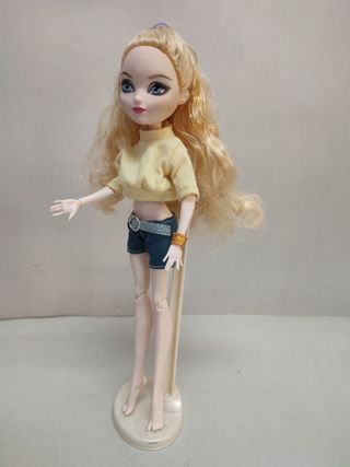 Muñeca Ever After High Apple