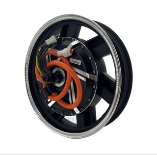 QS Motor 17” 8000W 72V + Pirelli Diablo II