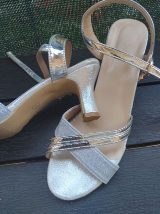 Scarpe eleganti donna argento