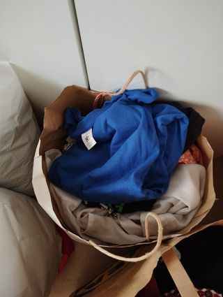 Assortimento abbigliamento donna inverno/estate