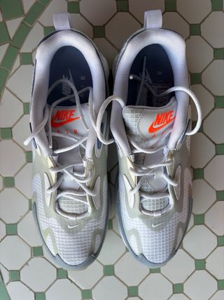 Nike Air Max 270 Azul y Blanco