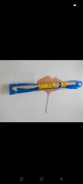 Aguja de ganchillo 5 mm