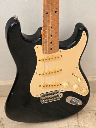 Fernandes R9 Stratocaster Guitarra Eléctrica